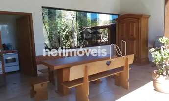 Imagem 7: Casa com Piscina em terreno de 1.006 m²; Pronto para Viver Seus Melhores Dias em Meio à N