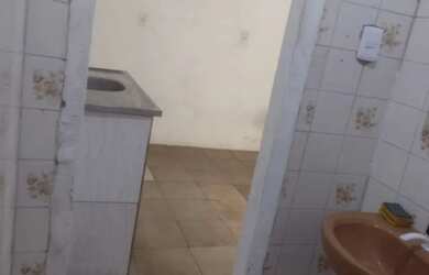 Imagem 3: Alugo kit Net próx formosa c nova