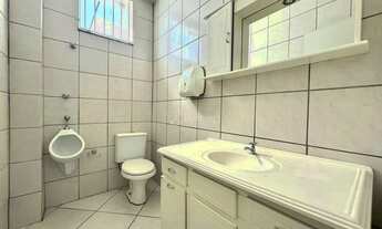 Imagem 5: Galpão estilo prédio comercial completo, com loja, na Vila Nova, para locação