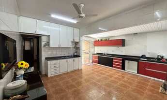 Imagem 3: Casa à venda na Vila Aviação - um dos bairros mais valorizados de Bauru