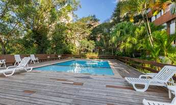 Imagem 4: Linda vista de Eucaliptos desse charmoso apartamento de 160m2 no Real Parque