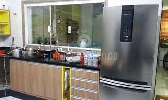 Imagem 2: JARDIM AEROPORTO COM DOIS DORMITÓRIOS, DUAS VAGAS