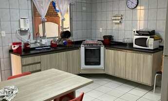 Imagem 7: Casa para venda possui 260 metros quadrados com 4 quartos em Vila Invernada - São Paulo