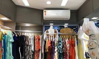 Imagem 7: LINDA LOJA PORTEIRA FECHADA isolada sem vizinho