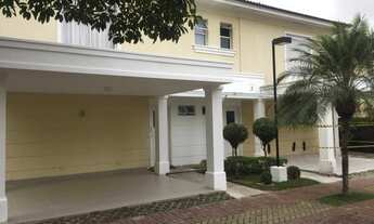 Imagem 2: Casa de Condomínio fechado para venda possui 3 suites e 3 vagas