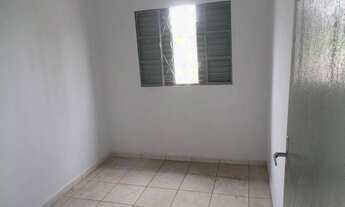 Imagem 6: Casa com 2 dormitórios para alugar por R$ 700,00/mês - Conjunto Habitacional Engenheiro Ot