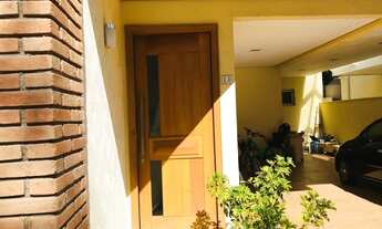 Imagem 4: LINDA CASA EM CONDOMÍNIO FECHADO - RUA NOBRE - MUITO VERDE