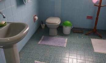 Imagem 5: Sobrado com tres dormitorios, 3 vagas, bairro Bortolandia, próximo da Rua Maria Lopes de A