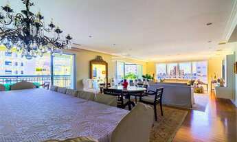 Imagem 4: Imóvel de 327m², com 4 suítes