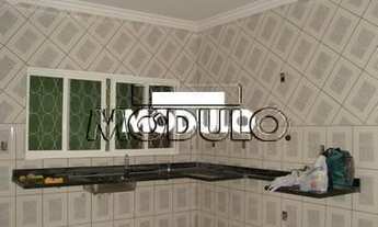 Imagem 3: CASA RESIDENCIAL à venda, 3 quartos, 1 suíte, 4 vagas, Santa Mônica - Uberlândia/MG