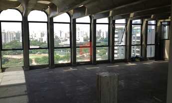 Imagem 6: Apto triplex em edificio alto padrão, em ótima localização, rua tranquila mas próxima come