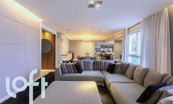 Imagem 2: Apartamento para Venda em São Paulo, Vila Olímpia, 3 dormitórios, 3 suítes, 5 banheiros, 3