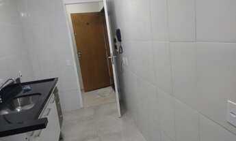 Imagem 6: Apartamento para aluguel e venda possui 55 metros quadrados com 2 quartos