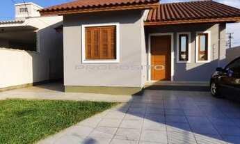 Imagem 4: Casa térrea de esquina com 3 dormitórios e pátio!