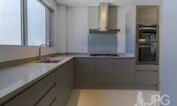 Imagem 7: Ed. Four Seasons no centro de Balneário Camboriú