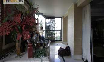 Imagem: Apartamento impecável, com 302m² de área