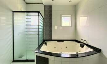 Imagem 2: Casa de condomínio para aluguel possui 330 metros quadrados com 3 quartos