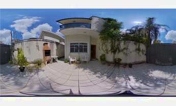 Imagem: Casa com 3 Dormitorio(s) localizado(a) no