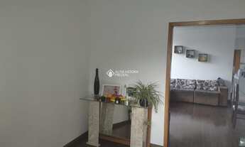 Imagem 3: PORTO ALEGRE - Casa Padrão - Partenon