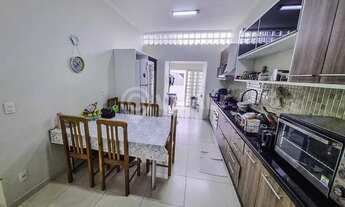 Imagem 7: Casa de rua - / Residencial / Recanto do Parque