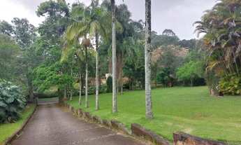 Imagem 6: LINDO TERRENO COM CASA PRÉ-FABRICADA NO MIOLO DO CONDOMÍNIO