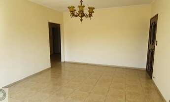 Imagem 5: Ampla casa térrea em rua sem saída, com 6 vagas e repleta de armários no km. 15 da Raposo