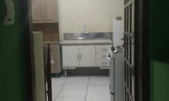 Imagem: Alugo Kitnet na Costeira do Pirajubaé