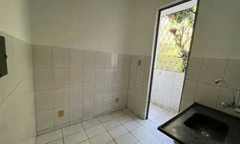 Imagem 4: Apartamento de dois quartos, primeiro andar, Camargos