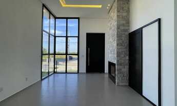 Imagem 5: Casa alto padrão, de esquina a poucos passos do mar e lago