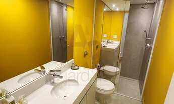 Imagem 7: Imóvel mobiliado e recém reformado com cozinha integrada, 1 suíte , 1 dormitório e amplo q