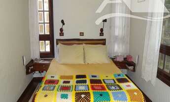 Imagem 3: Imóvel residencial com vocação para pousada ou hostel , 3 casas em terreno de 2.390,00 m2