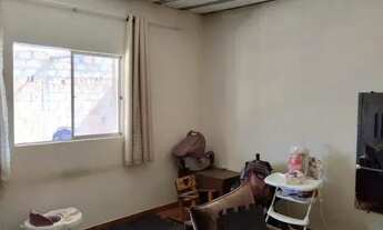 Imagem: Casa C/ Quintal a venda em Terra Vermelha