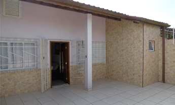 Imagem 2: EXCELENTE CASA NA PRAIA DO INDAIÁ - 2 QUARTOS SENDO 1 SUITE E GARAGEM PARA 2 CARROS