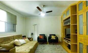 Imagem 7: Apartamento com 4 suítes e 6 vagas de garagem em prédio neoclássico no Jardim Paulista