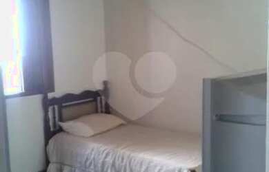 Imagem 7: CASA TÉRREA A VENDA NO HORTO FLORESTAL - 4 DORMITÓRIOS (2 SUÍTES) E 4 VAGAS DE GARAGEM