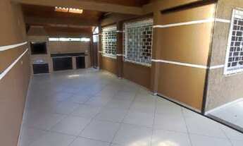 Imagem 4: Casa próxima ao Lago