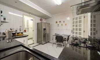 Imagem 5: Felicidade? Fica ali a uma quadra do Lago das Rosas