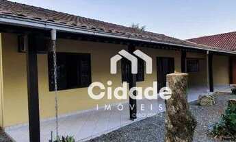 Imagem 3: Casa com 1 suíte + 3 dormitórios para alugar por R$ 3.100/mês - Vila Lalau - Jaraguá do Su