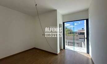 Imagem 7: Casa Geminada à venda 3 quartos no Bairro ICAIVERA