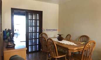 Imagem 7: Sobrado semi mobiliado de 3 dormitorios sendo uma suite no bairro Hipica