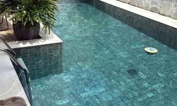 Imagem 5: Vendo linda casa de 4 suítes no Montenegro Bolevard