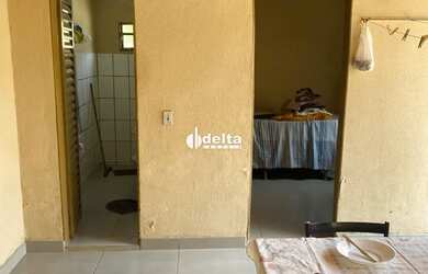 Imagem 14: Casas residencial disponível para venda no bairro Santa Mônica em Uberlândia-MG