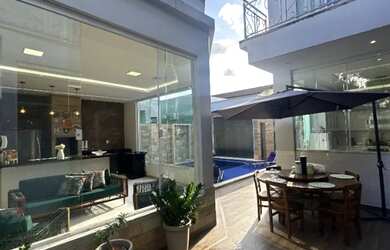 Imagem 5: Casa Duplex, 470m², 5 Suítes, 4 vgs no Cond. Montenegro Boulevard