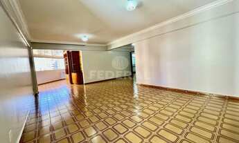 Imagem 2: Excelente Apartamento para locação PROXIMO AO PARQUE VACA BRAVA - 3 Quartos com armarios