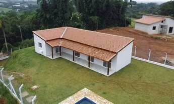 Imagem: Terreno com construção na planta em Igaratá