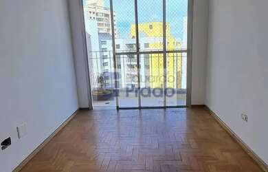 Imagem 4: Apartamento 2 quartos, sala com varanda e 1 vaga na Rua Copacabana