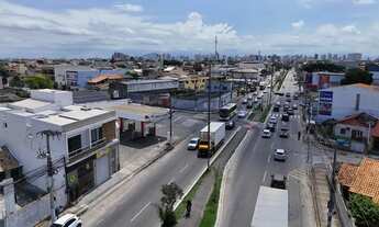 Imagem 6: Área na Av Alberto Lamego Próximo a UENF