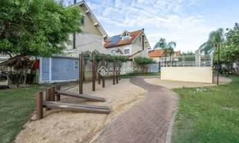 Imagem 2: Casa Belissima Casa em condomínio com 3 dormitórios