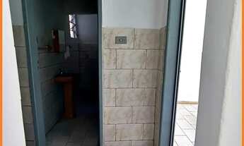 Imagem 5: Casa para Venda em Lima Duarte, Centro, 3 dormitórios, 1 banheiro