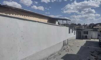 Imagem 3: Casa com 2 dormitórios à venda, 1995 m² por R$ 2.200.000 - Vila Aguiar - Goiânia/GO